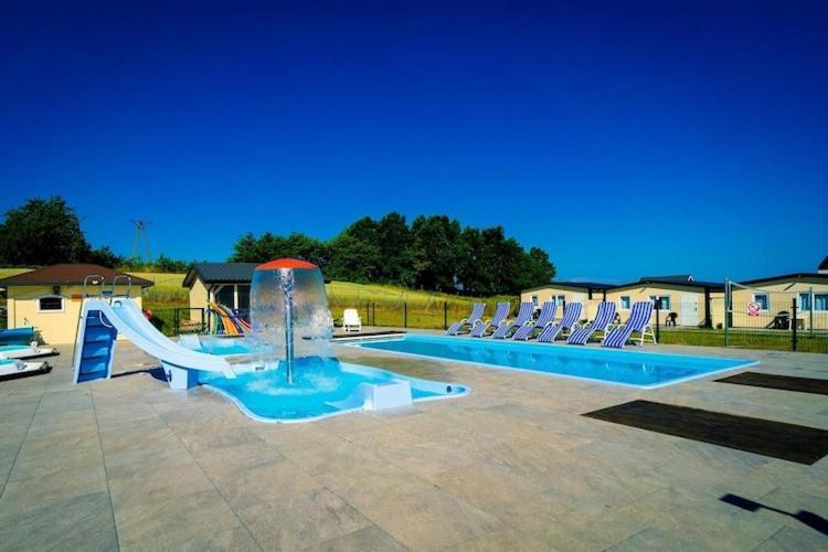 Holiday Resort, Ustronie Morskie Exterior photo